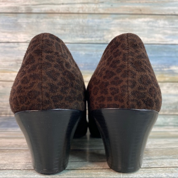 Munro Womens Brown Leopard Print Fabric Zip Up Booties - Picture 7 of 14